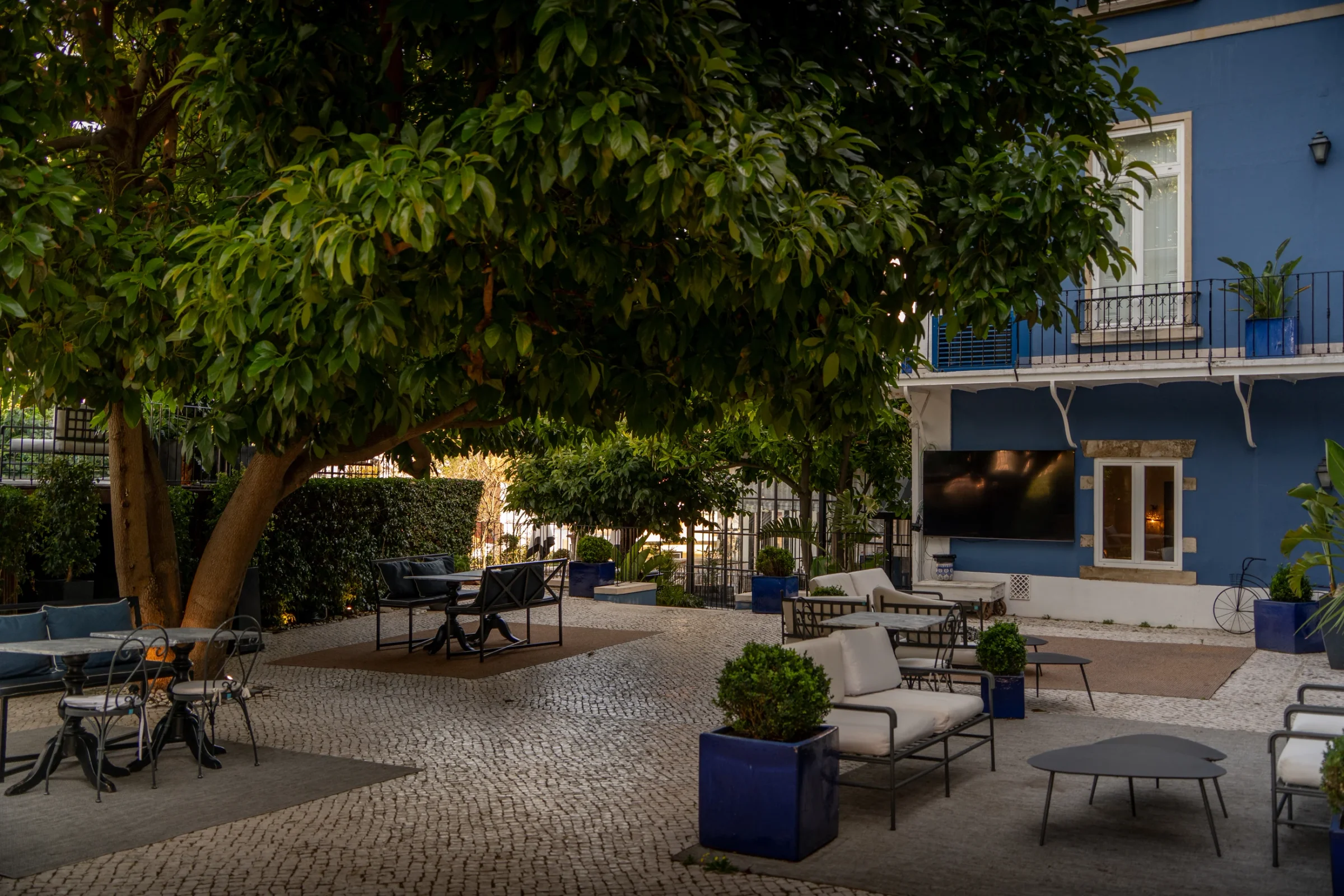 Torel Palace, Lisbon, Portugal — view 6