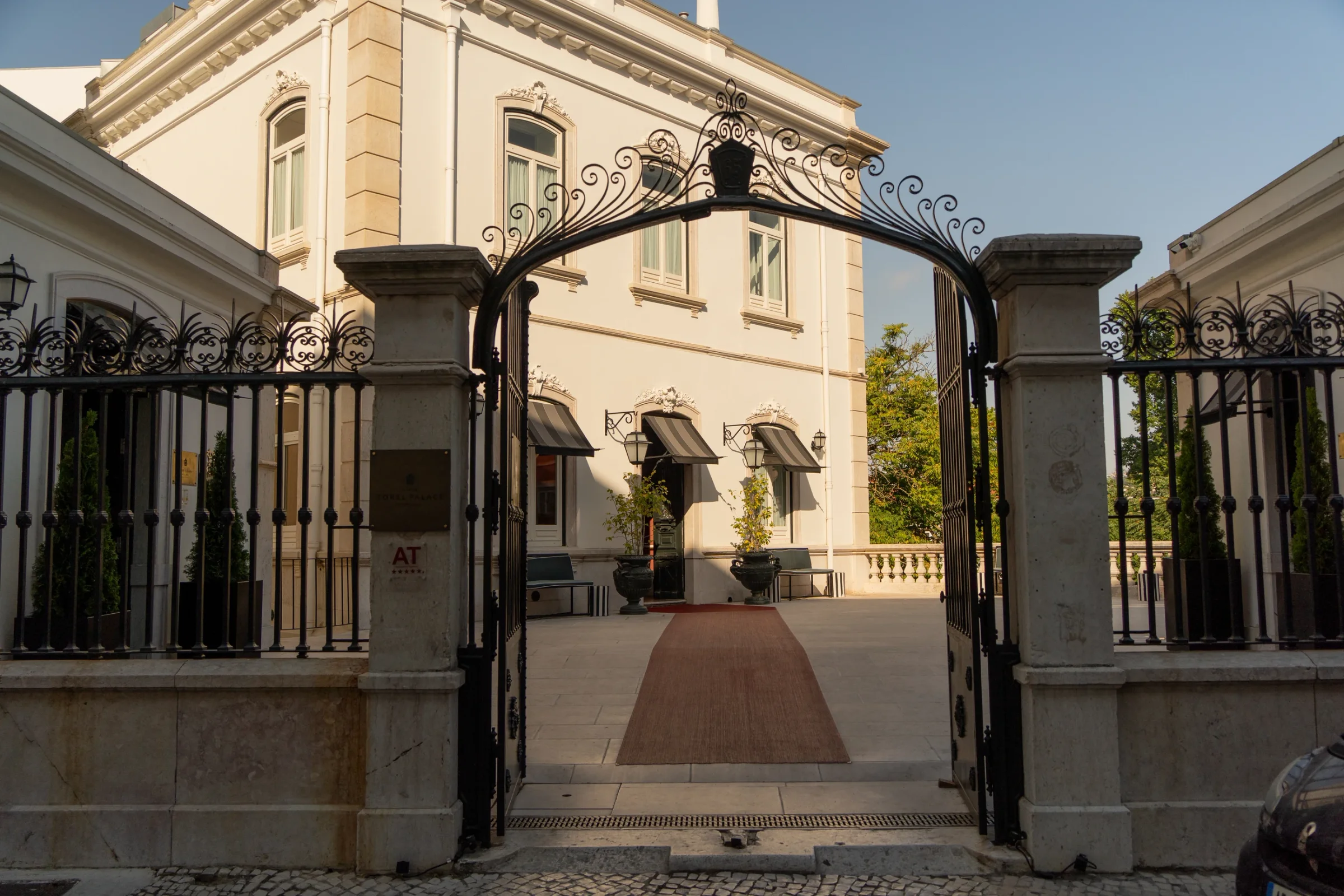 Torel Palace, Lisbon, Portugal — view 19